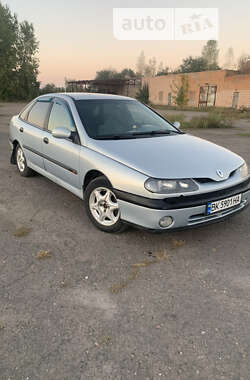 Ліфтбек Renault Laguna 2001 в Острозі