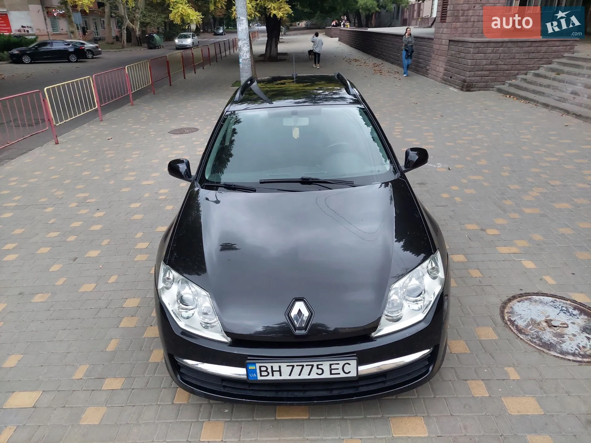 2010 Renault Laguna - мініатюра 17
