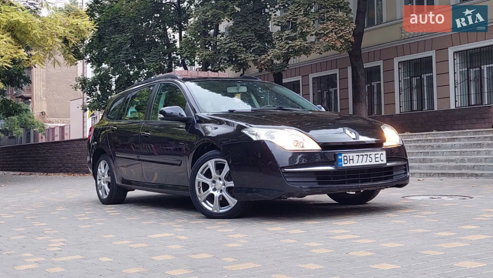 2010 Renault Laguna - мініатюра 41