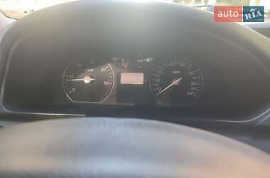 Лифтбек Renault Laguna 2004 в 