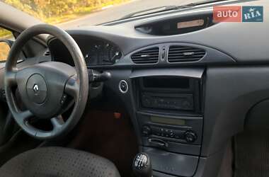 Ліфтбек Renault Laguna 2004 в Южноукраїнську