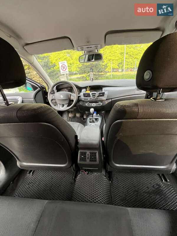 Универсал Renault Laguna 2010 в Львове