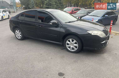 Лифтбек Renault Laguna 2008 в 