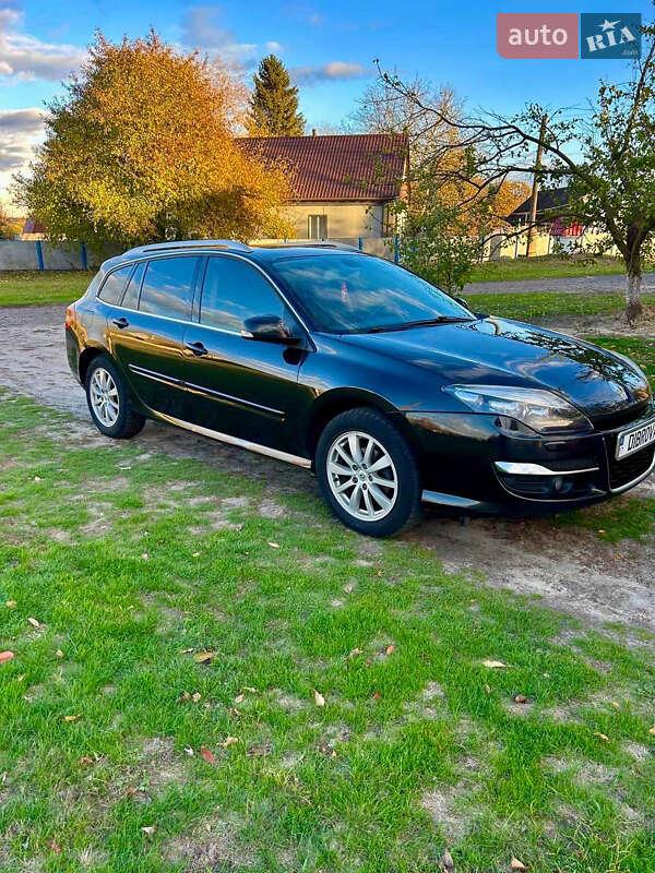 Универсал Renault Laguna 2011 в 