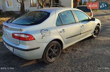 Лифтбек Renault Laguna 2001 в Косове