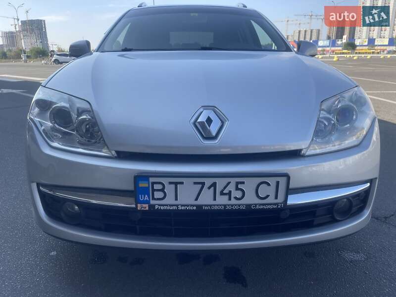 Универсал Renault Laguna 2010 в Киеве