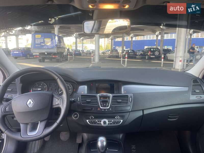 Универсал Renault Laguna 2010 в Киеве