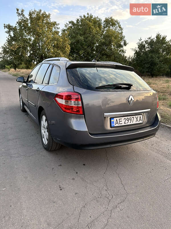 Универсал Renault Laguna 2010 в Павлограде