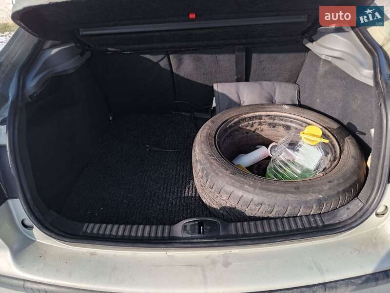 Универсал Renault Laguna 2004 в Новомосковске