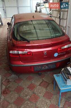 Ліфтбек Renault Laguna 2002 в Краматорську