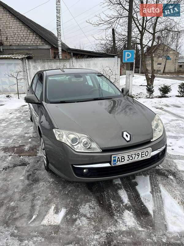 Лифтбек Renault Laguna 2009 в Калиновке