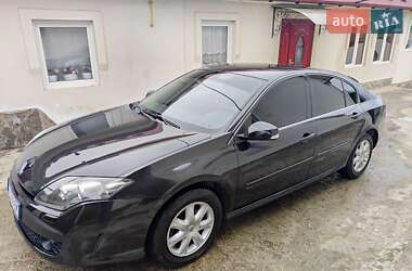 Ліфтбек Renault Laguna 2009 в Чернівцях