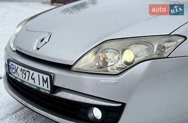 Ліфтбек Renault Laguna 2008 в Рівному