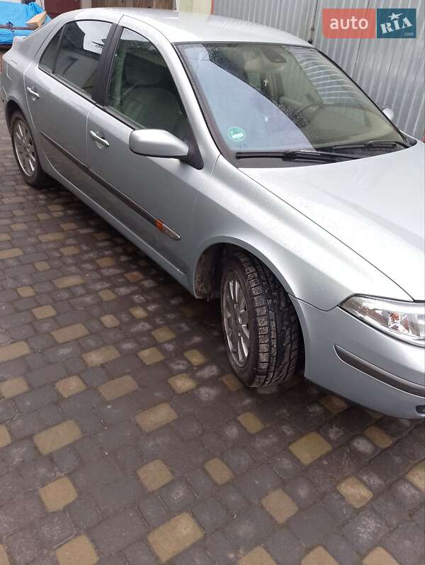 Лифтбек Renault Laguna 2001 в Судовой Вишне