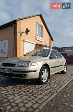 Ліфтбек Renault Laguna 2002 в Хмільнику