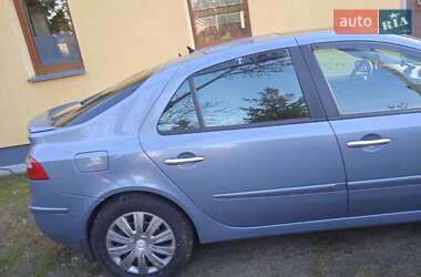 Лифтбек Renault Laguna 2005 в Львове