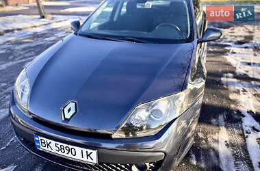 Ліфтбек Renault Laguna 2009 в Дубні