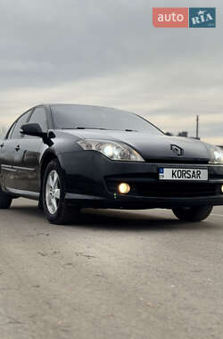 Лифтбек Renault Laguna 2008 в 