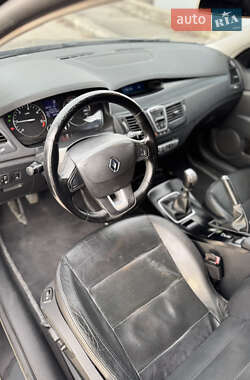 Лифтбек Renault Laguna 2008 в 