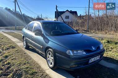 Ліфтбек Renault Laguna 1995 в Івано-Франківську