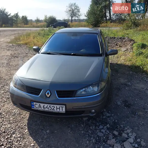 Ліфтбек Renault Laguna 2006 в 
