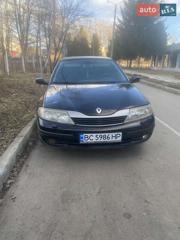 Лифтбек Renault Laguna 2003 в 