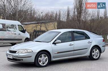 Лифтбек Renault Laguna 2002 в 