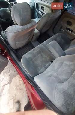 Ліфтбек Renault Laguna 2001 в Острозі