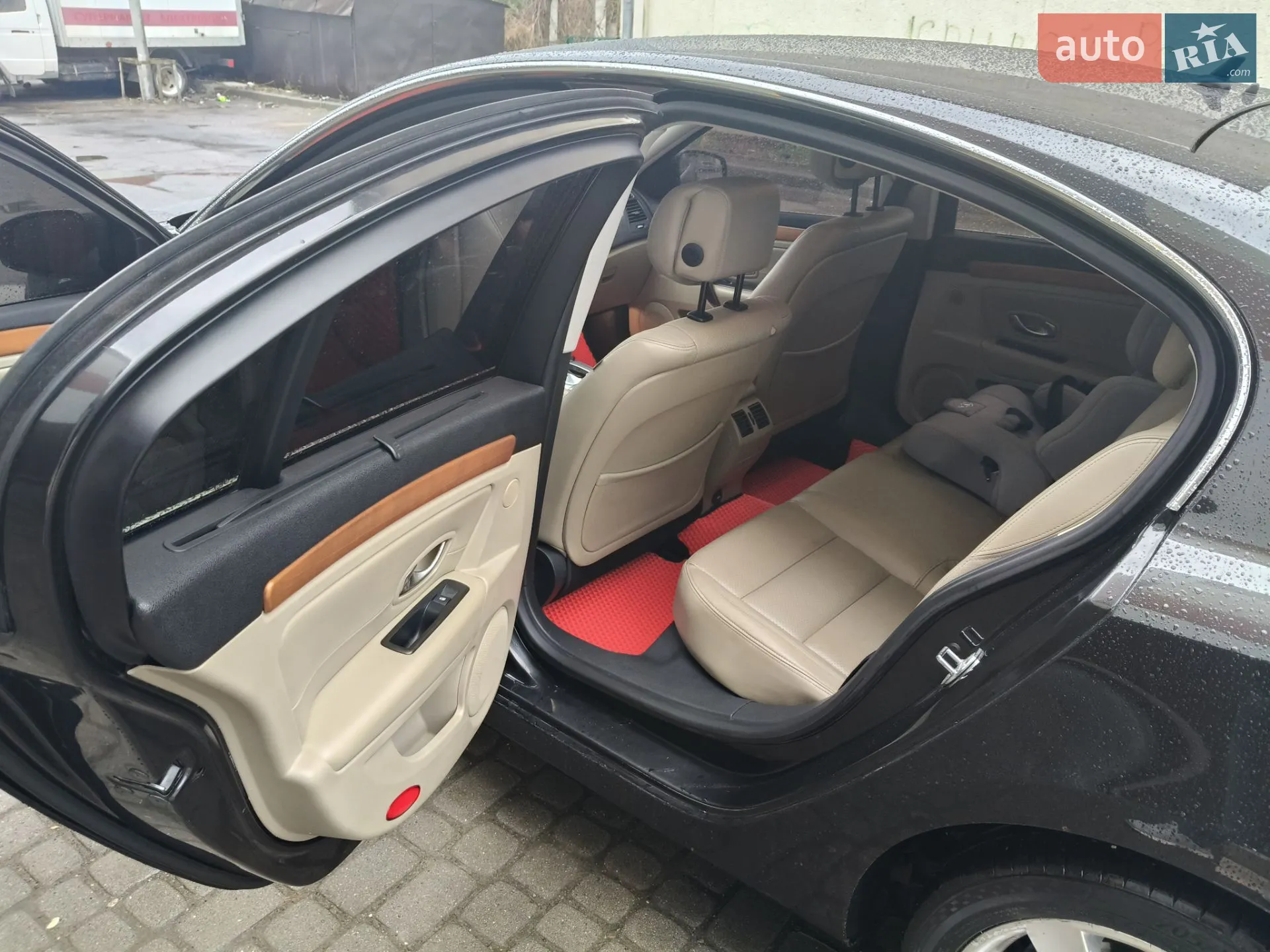 2010 Renault Laguna - мініатюра 11