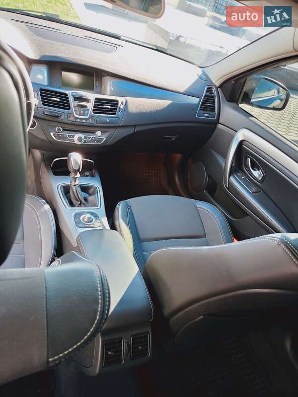 Универсал Renault Laguna 2011 в Бродах