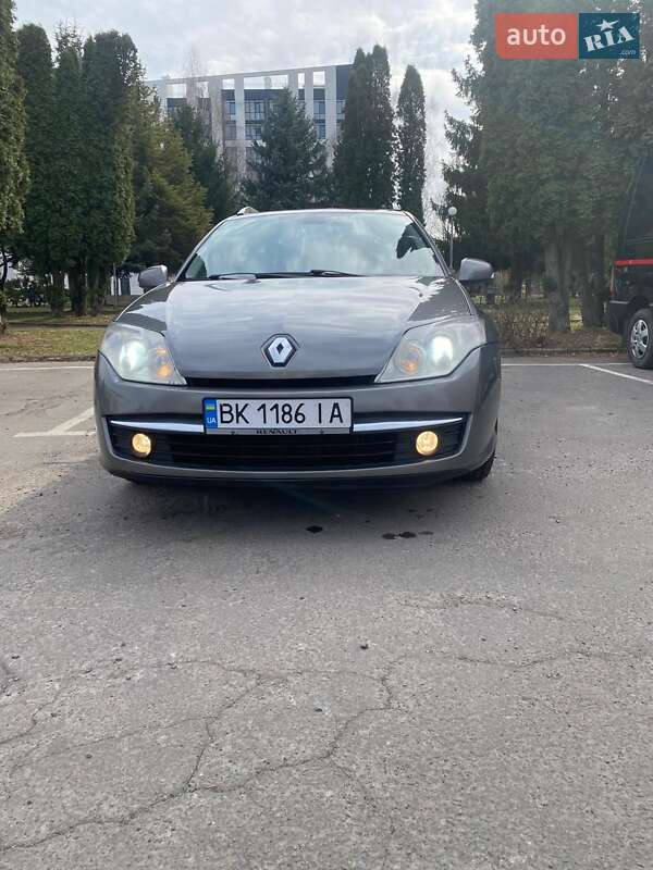 Универсал Renault Laguna 2007 в Сарнах