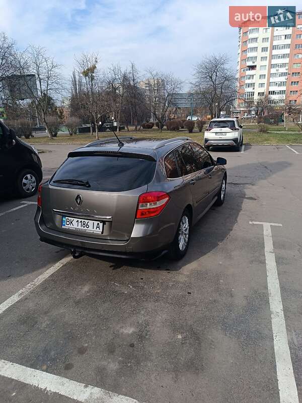 Универсал Renault Laguna 2007 в Сарнах