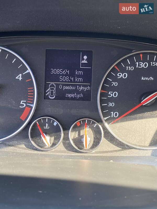 Универсал Renault Laguna 2011 в Бродах