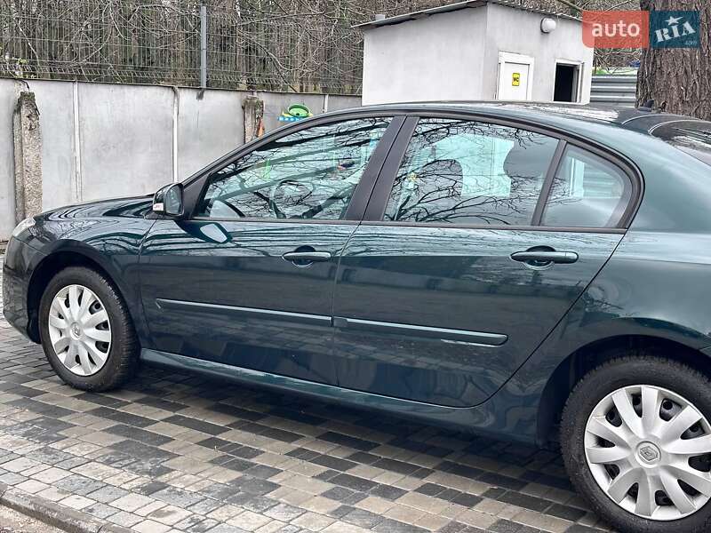 Лифтбек Renault Laguna 2007 в Кропивницком