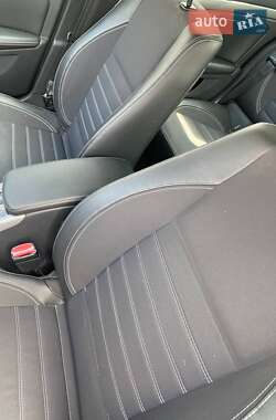 Лифтбек Renault Laguna 2010 в Львове