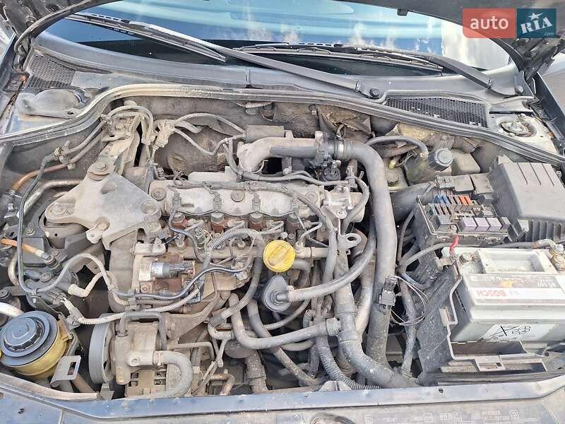 Универсал Renault Laguna 2001 в Ивано-Франковске
