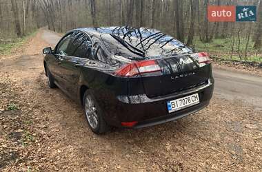 Ліфтбек Renault Laguna 2014 в 