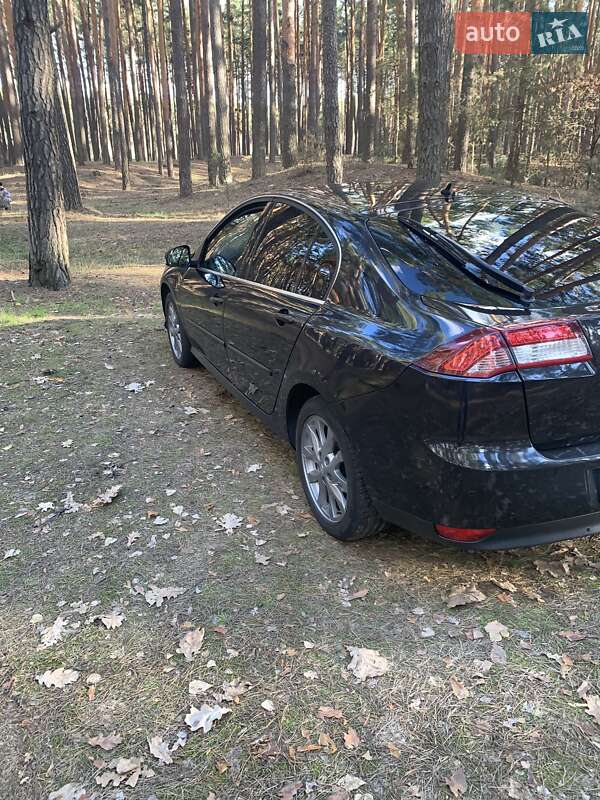 Ліфтбек Renault Laguna 2014 в Гадячі