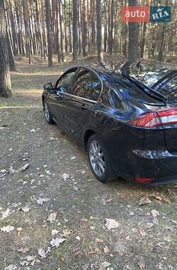 Ліфтбек Renault Laguna 2014 в 