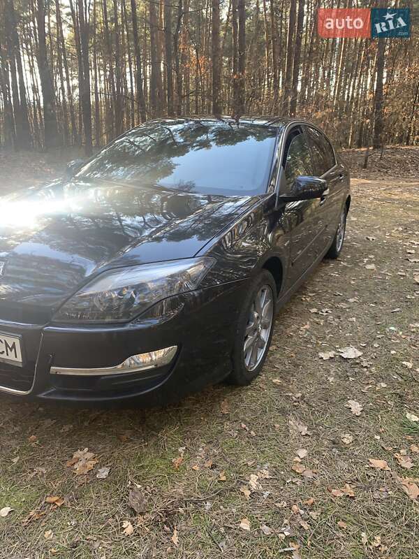 Ліфтбек Renault Laguna 2014 в Гадячі