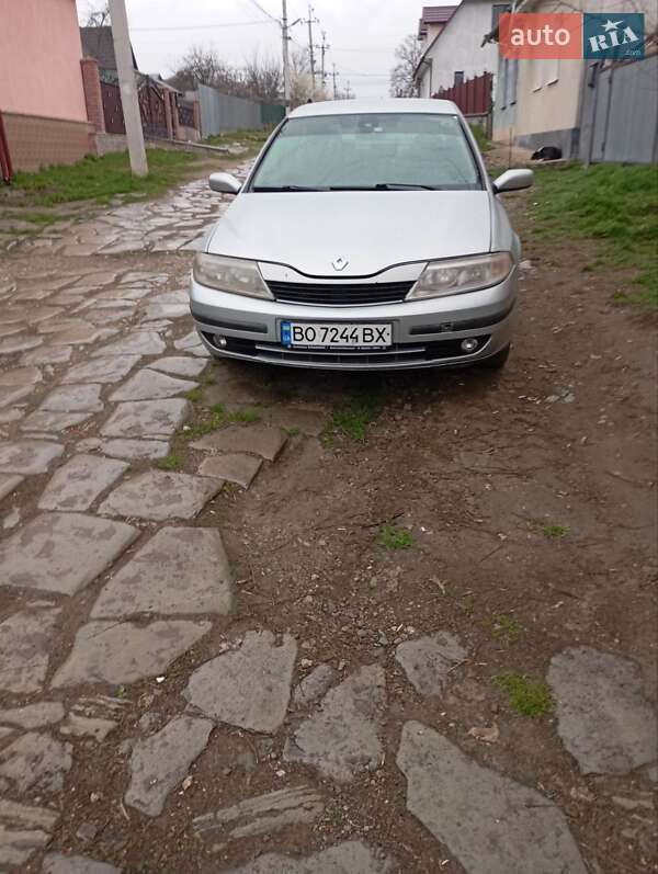 Лифтбек Renault Laguna 2002 в Каменец-Подольском