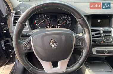 Ліфтбек Renault Laguna 2015 в 