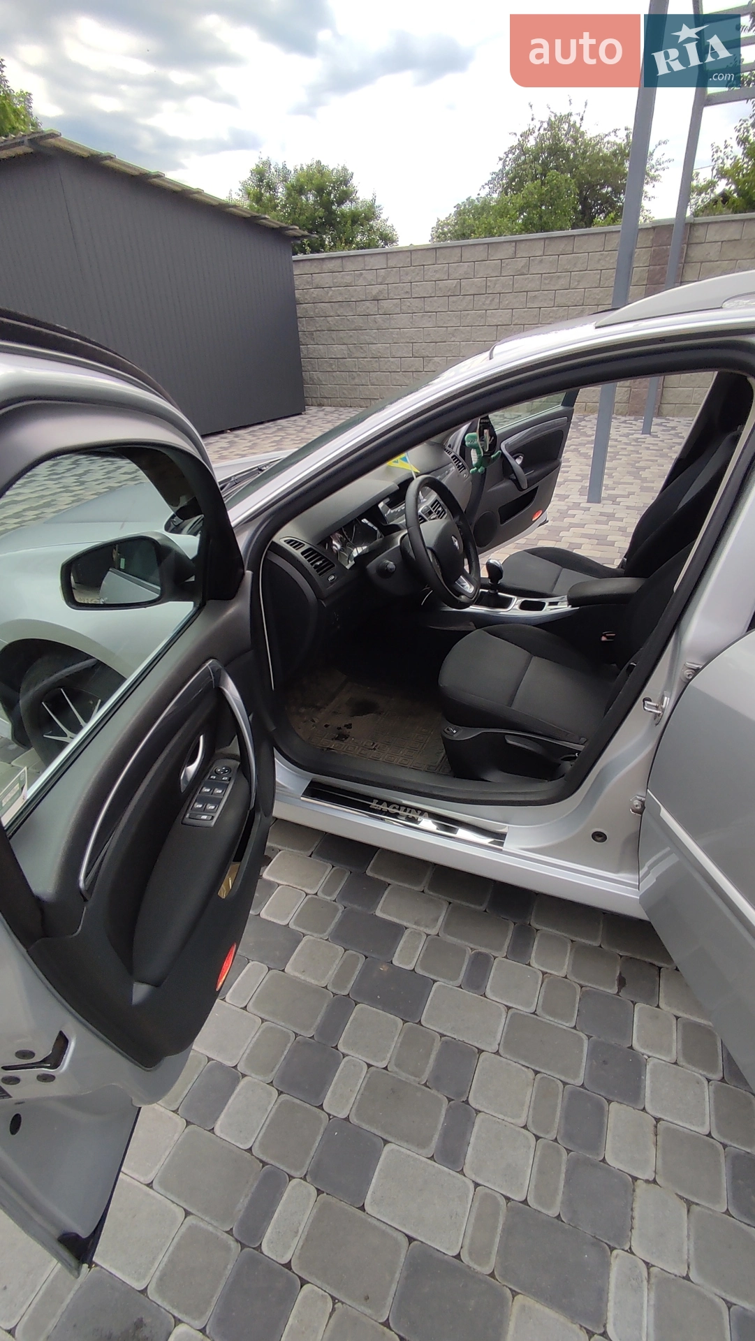 2010 Renault Laguna - мініатюра 12