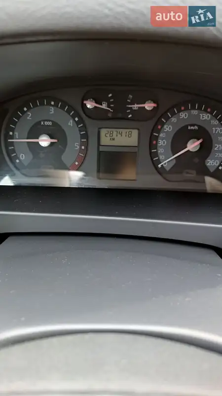 Renault Laguna 2005 VIN VF1KG1GB635171560 фото оголошення 2 з 55