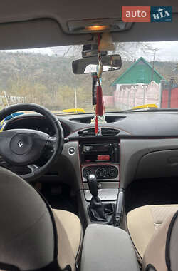 Универсал Renault Laguna 2003 в 