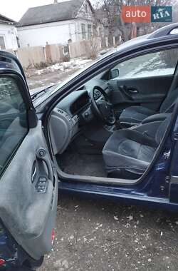 Універсал Renault Laguna 2001 в 