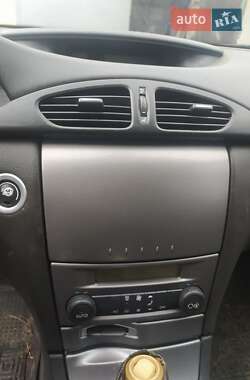 Універсал Renault Laguna 2001 в 
