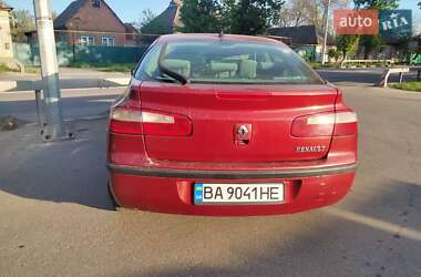 Ліфтбек Renault Laguna 2001 в 