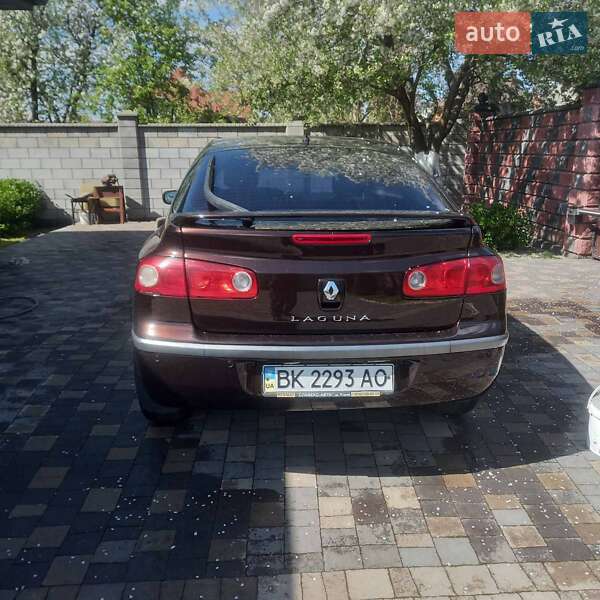 Лифтбек Renault Laguna 2006 в Ровно