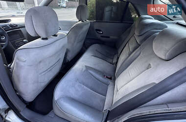 Лифтбек Renault Laguna 2003 в 